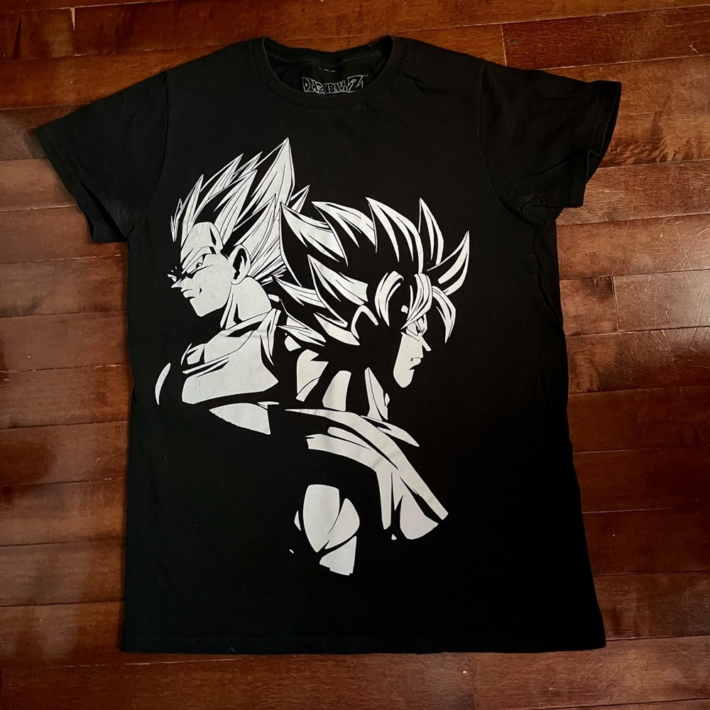 DragonballZ Mens Small Tee